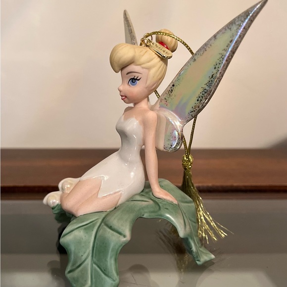 Tinker Bell Sitting Pretty Ornament Disney Collection for 2022 Annual Series - Picture 6 of 8